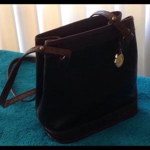 Vintage Brahmin Black & brown bucket bag
